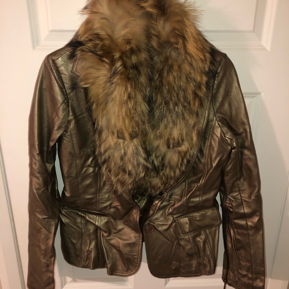 Super cute mini leather & fur jacket!